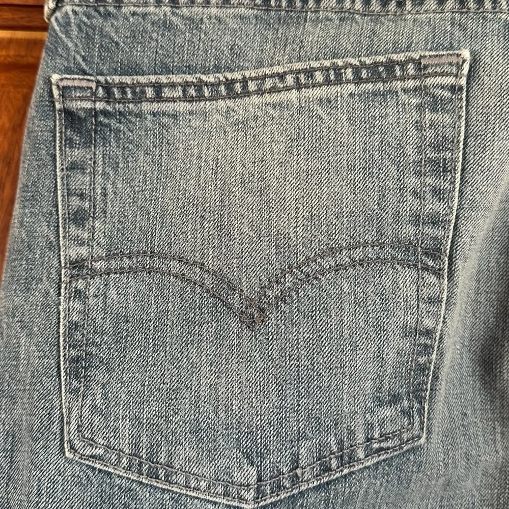 Levi's Men's Washed Blue Straight Jeans